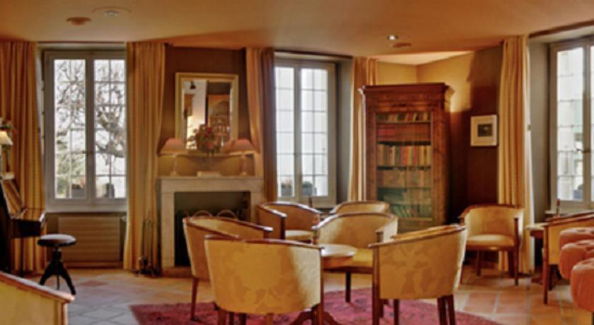 Hostellerie Les Chevreuils Lausanne Buitenkant foto